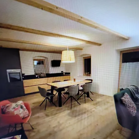 Apartment Cozy And Charming In Courmayeur